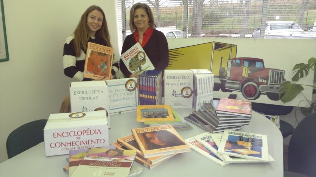 Artur, Transportes Internacionais